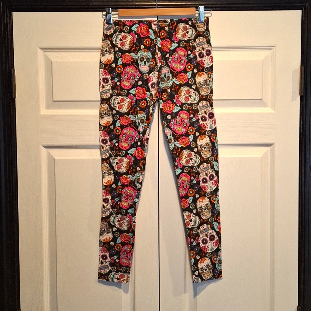 No Boundaries Sugar Skull Leggings
